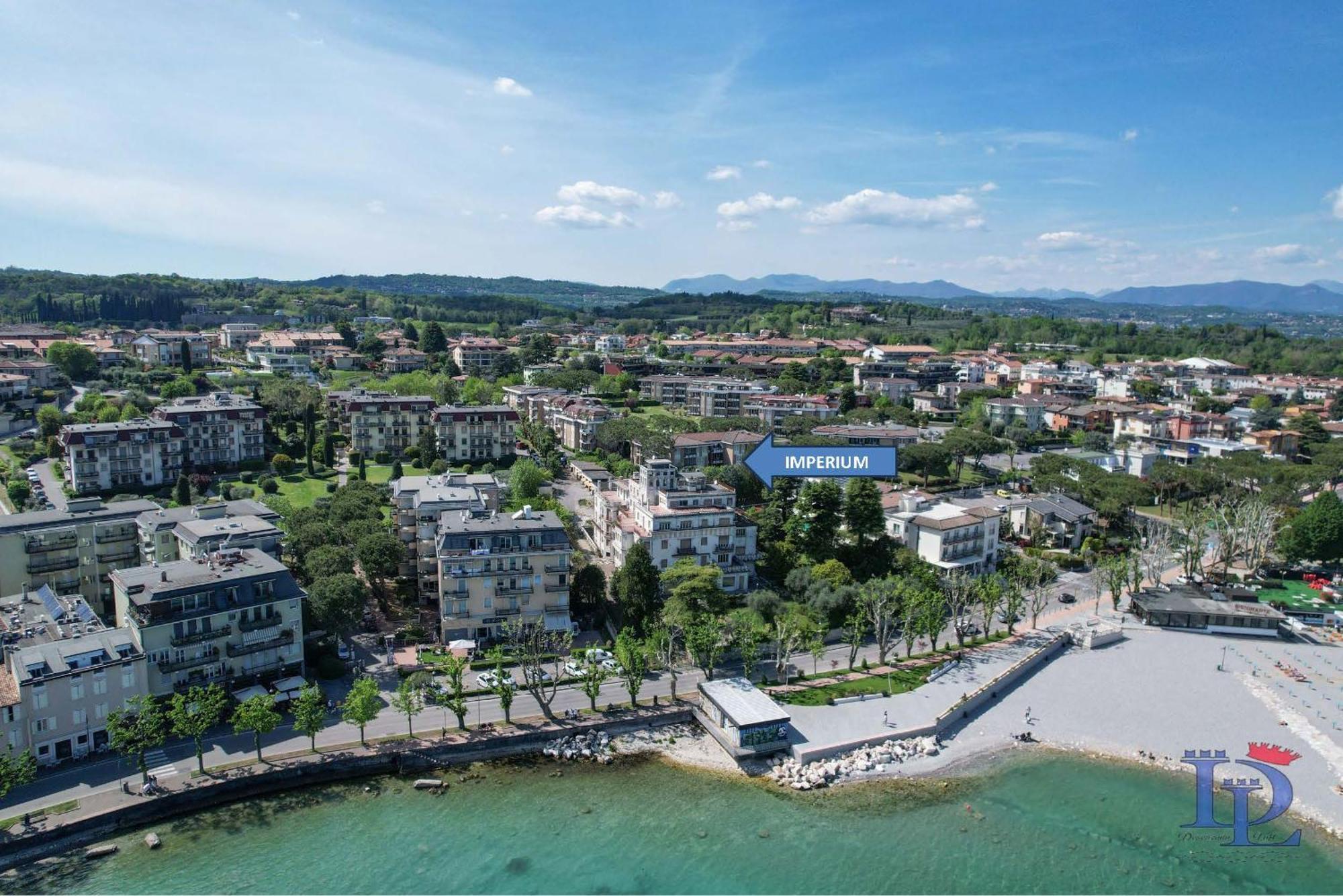 Desenzanoloft Official Partner Marriott Homes & Villas - Imperium Десенцано дел Гарда Екстериор снимка