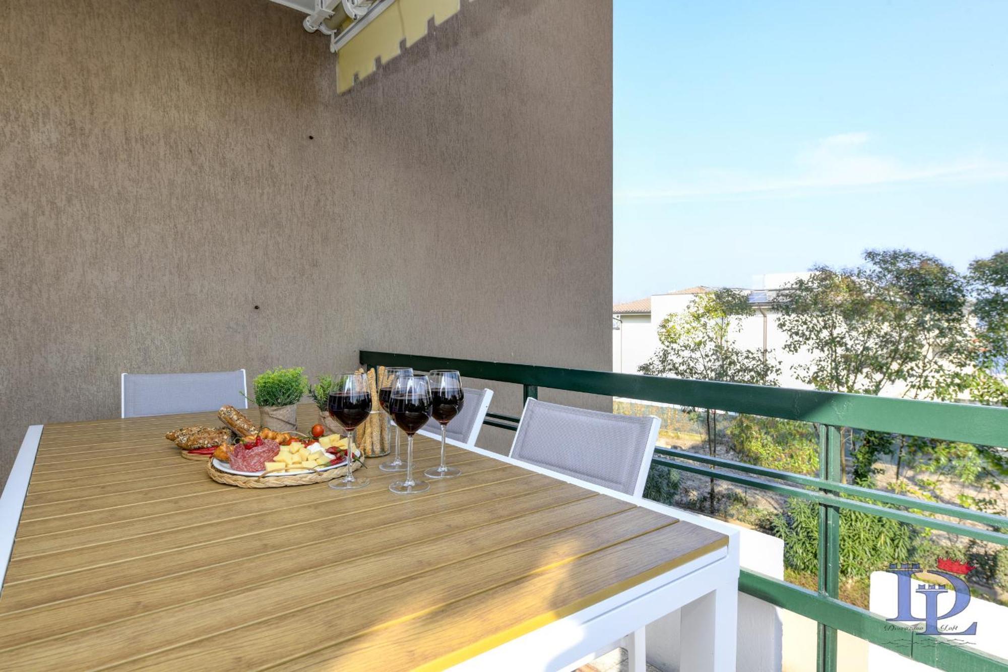 Desenzanoloft Official Partner Marriott Homes & Villas - Imperium Десенцано дел Гарда Екстериор снимка